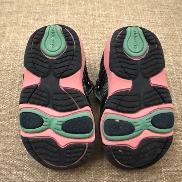 Stride Rite Stride Rite Alexi T-Strap - Picture 6 of 9